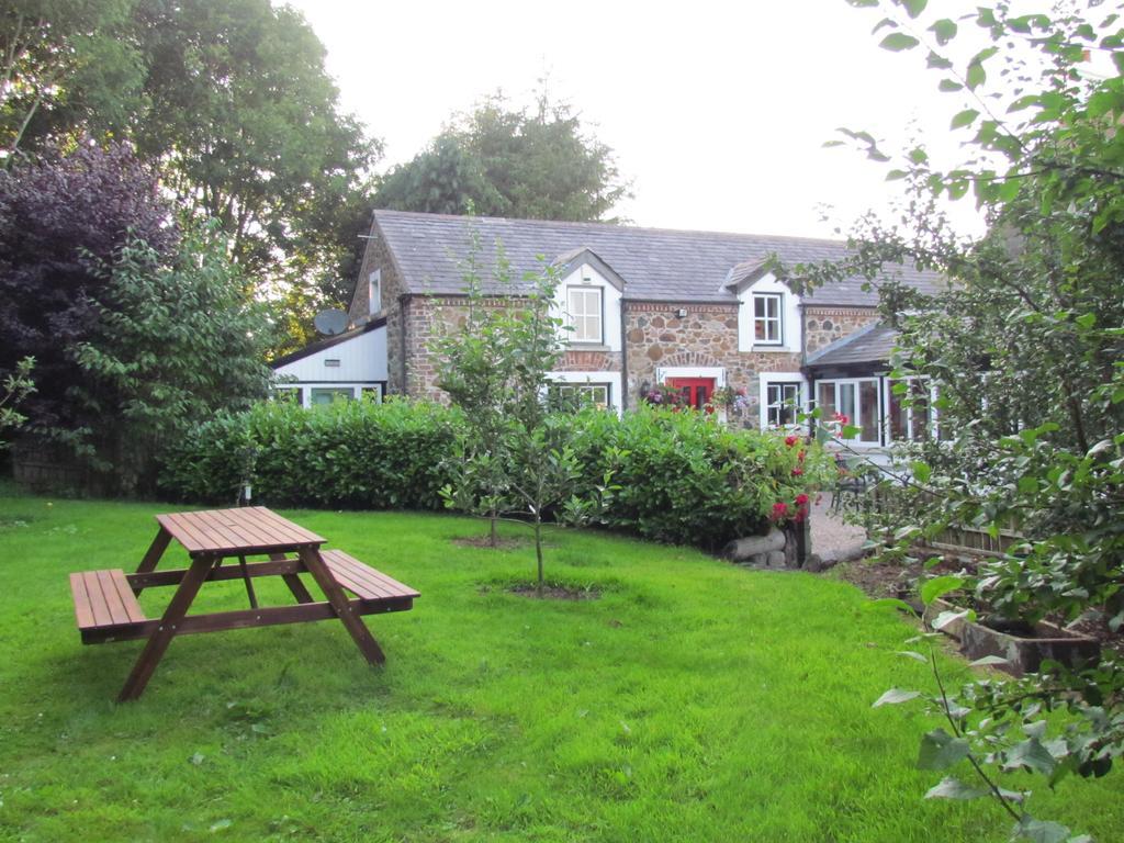Berwick Hall Cottage Moira  Экстерьер фото